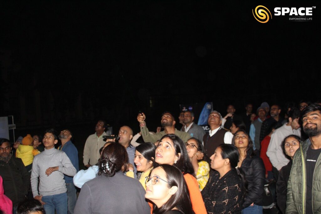 Scientists, Officials and staff of NPL enjoying the stargazing